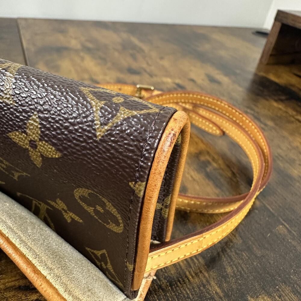 Louis Vuitton Vintage Twin Pochette Crossbody Bag Small Brown Monogram Canvas - Picture 14 of 16